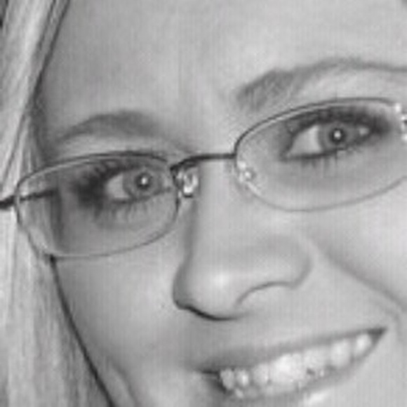 Meet your Posher, Alisha - Picture 1 of 1